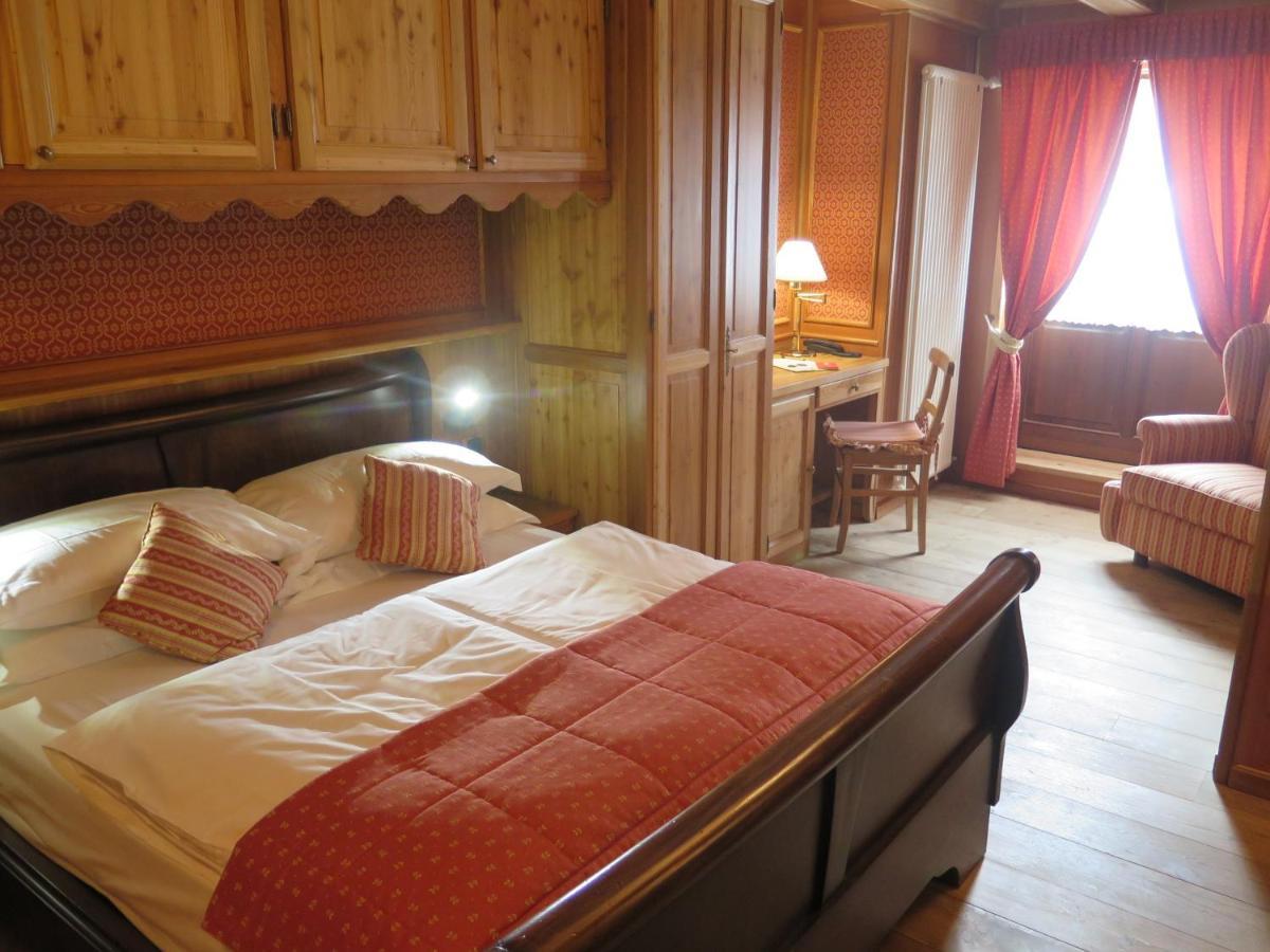 Chambres Mont Cervin 布勒伊-切尔维尼亚 外观 照片